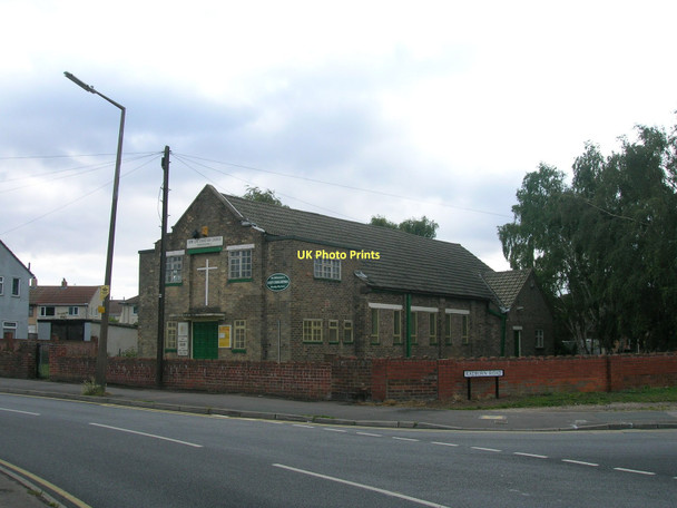 Photo 6"x4" Pentecostal Church, New Rossington New Rossington c2011