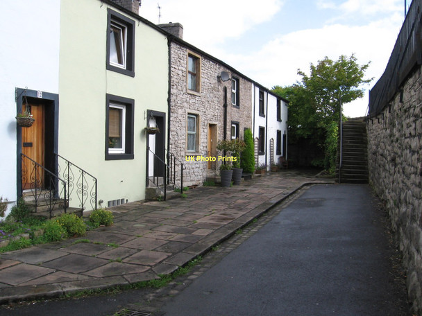 Photo 6"x4" Clitheroe - houses at northern end of Bawdlands Clitheroe\/SD7441 c2011
