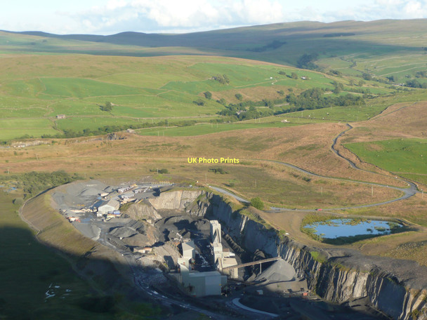 Photo 6"x4" View from Moughton Nab, Austwick Foredale c2011