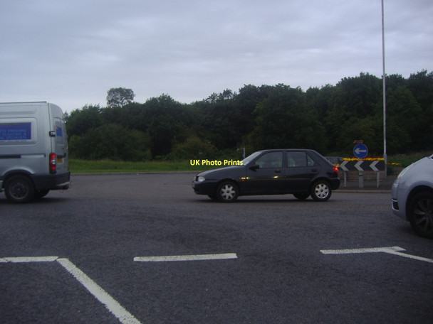 Photo 6"x4" Roundabout on Hitchin Road, Luton Luton\/TL0921 c2011