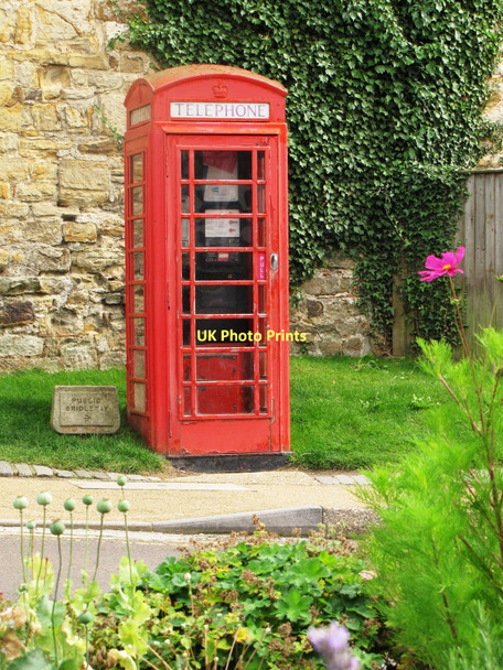 Photo 6"x4" Battle Abbey Phone Box Battle\/TQ7416 c2011
