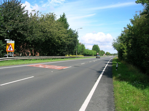 Photo 6"x4" A19 towards York Riccall c2011