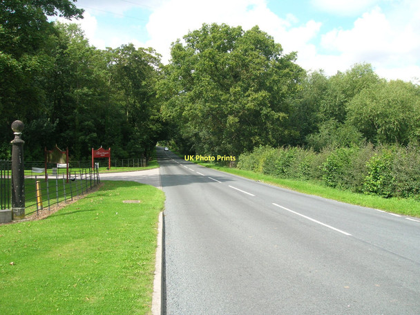Photo 6"x4" Minor road towards Escrick Escrick c2011