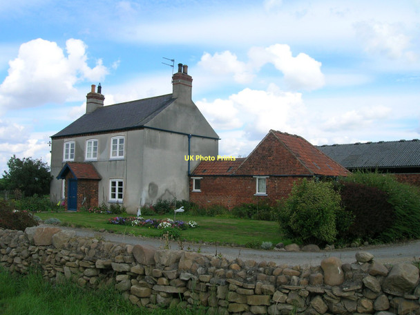 Photo 6"x4" Tileshed Farm Escrick c2011