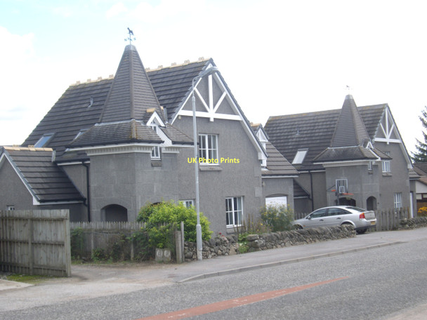 Photo 6"x4" A pair of recent build houses on Craigour Road, Torphins Torphins c2011