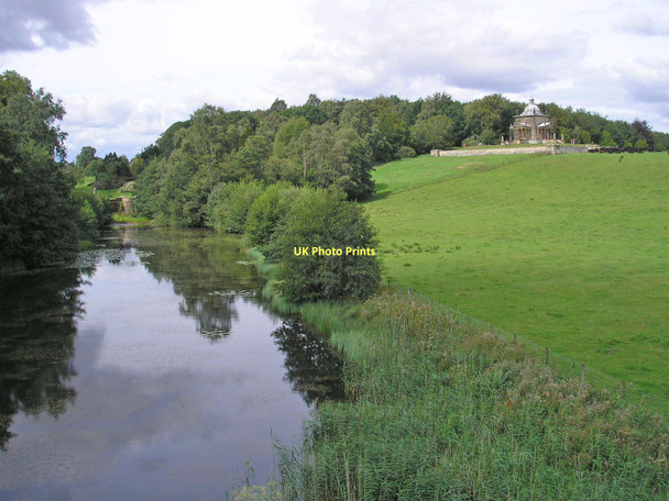Photo 6"x4" Temple of the Four Winds Welburn\/SE7267 c2011
