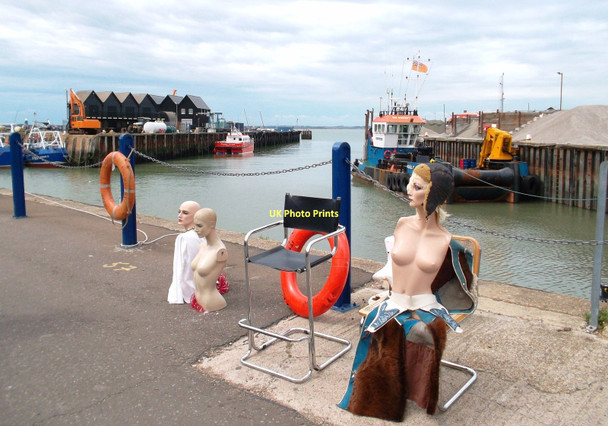 Photo 6"x4" Hello Sailor Whitstable c2011