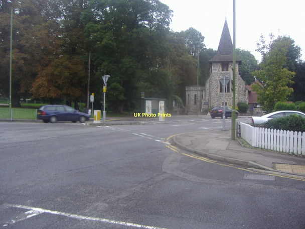 Photo 6"x4" Roundabout on the A412, Rickmansworth Rickmansworth c2011