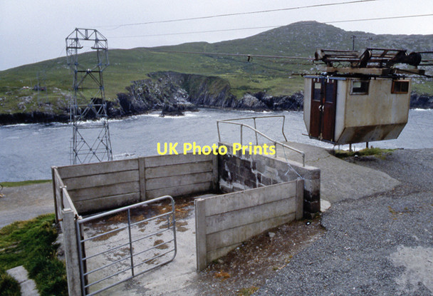 Photo 6"x4" Dursey Island cable car Allihies c1991