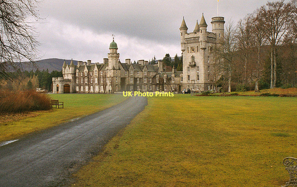 Photo 6"x4" Balmoral Castle Crathie\/NO2694 c2001
