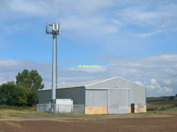 Photo 6"x4" Farm building and communications mast Aughton\/SK4586 c2011