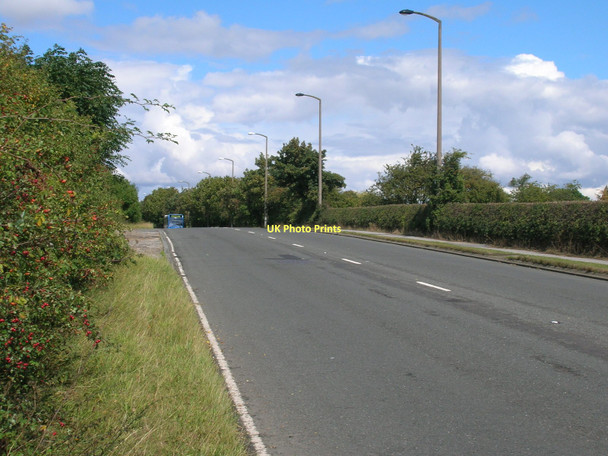 Photo 6"x4" B6060 towards Wickersley Wickersley c2011