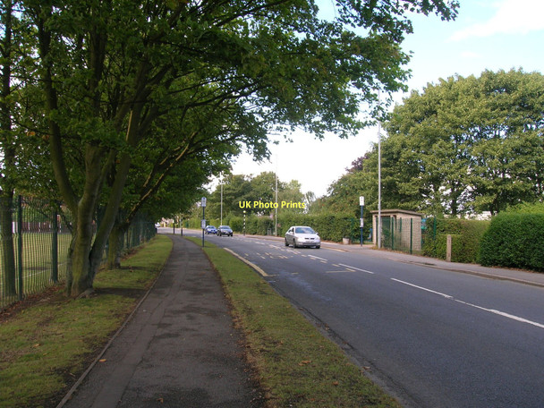 Photo 6"x4" Northfield Lane, Wickersley Bramley\/SK4892 c2011