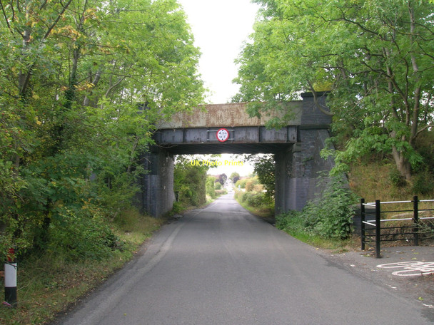 Photo 6"x4" Disused railway bridge over Lord's Head Lane Warmsworth c2011