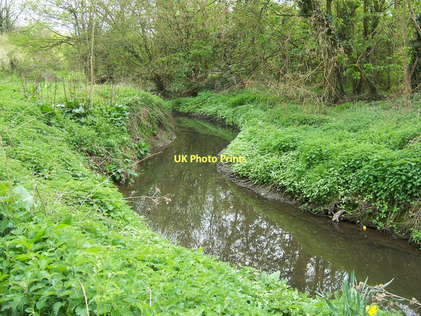 Photo 6"x4" River Pinn Ruislip c2011