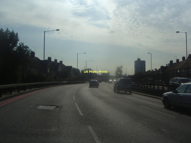 Photo 6"x4" The North Circular Road in Neasden Willesden c2011