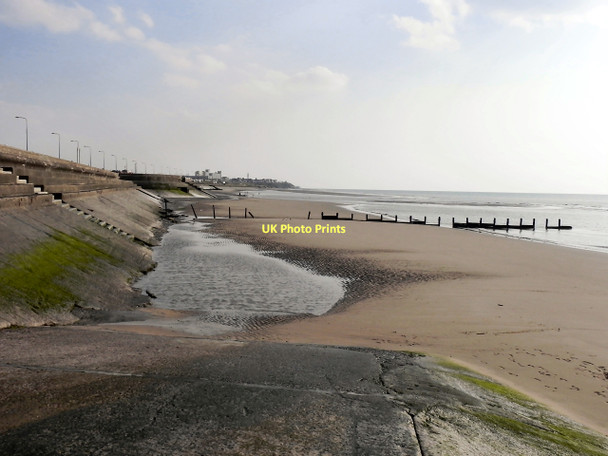 Photo 6"x4" The Beach at Anchorsholme Cleveleys c2011