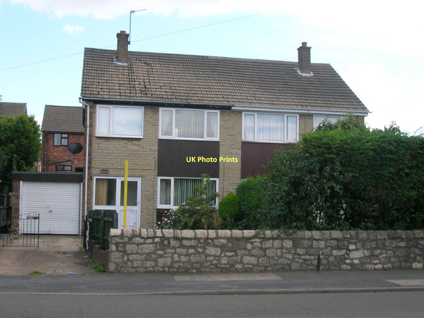 Photo 6"x4" Houses on Doncaster Road Conisbrough c2011