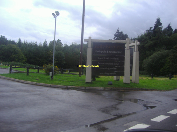 Photo 6"x4" Entrance and sign to Jolly Farmers pub Buckland\/TQ2250 c2011