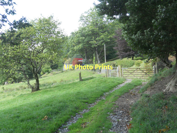 Photo 6"x4" Nearing Llechwedd-y-garth Pencraig\/SJ0427 c2011