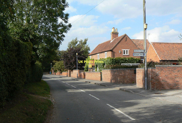 Photo 6"x4" Main Street, Cropwell Butler Cropwell Butler c2011