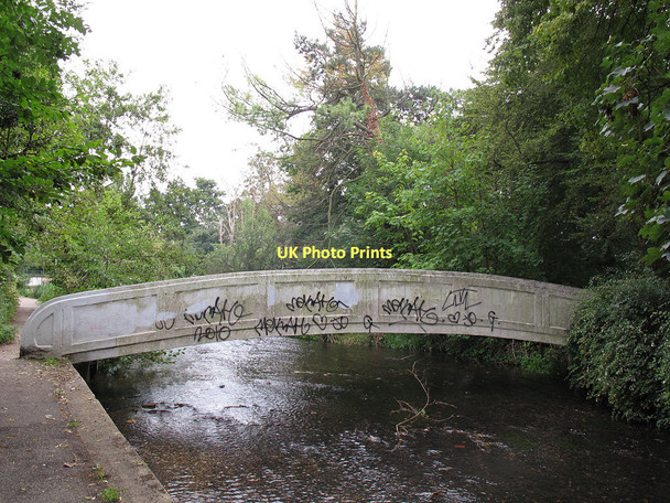 Photo 6"x4" Footbridge with graffiti Carshalton c2011