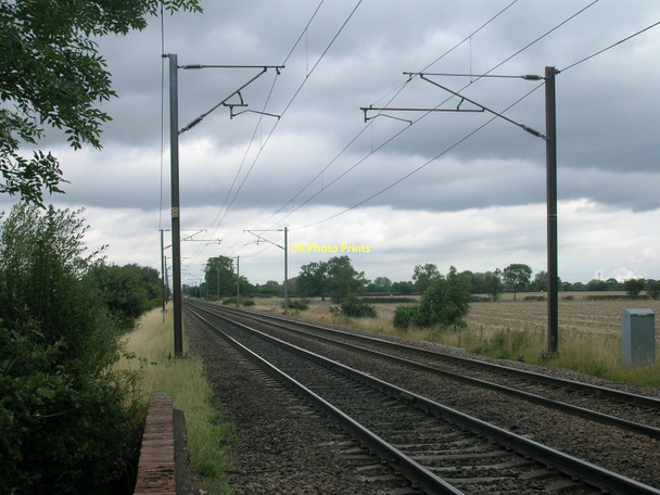 Photo 6"x4" Railway towards Selby Haywood\/SE5812 c2011