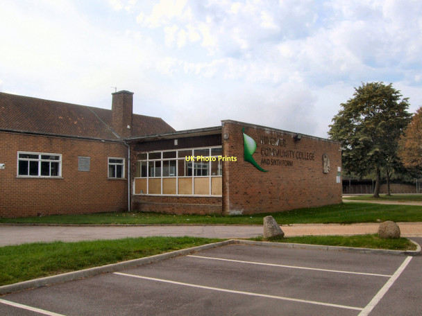 Photo 6"x4" Ringmer Community College Rushy Green c2011