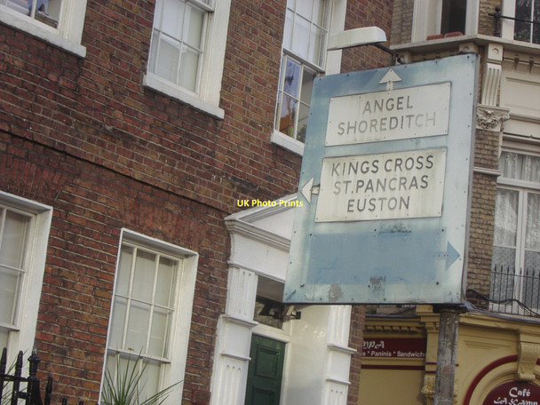Photo 6"x4" Pre-Worboys direction sign, Theobald's Road London c2008