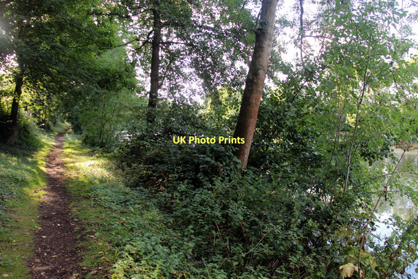 Photo 6"x4" Footpath, Allington Lock, Kent Abbey Gate\/TQ7558 c2011