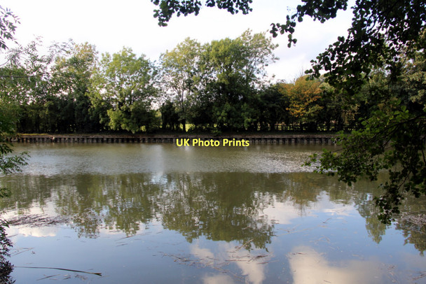 Photo 6"x4" River Medway, Allington Lock, Kent Abbey Gate\/TQ7558 c2011