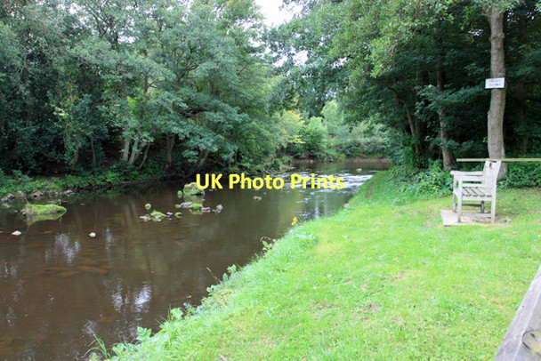 Photo 6"x4" The River Esk Egton Bridge c2011