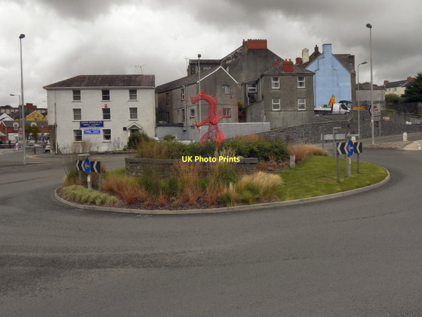 Photo 6"x4" Roundabout, Coracle Way (A4242) Carmarthen\/Caerfyrddin c2011