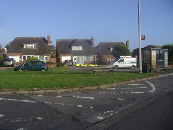 Photo 6"x4" Houses on Kingsway, Seaford Seaford c2011