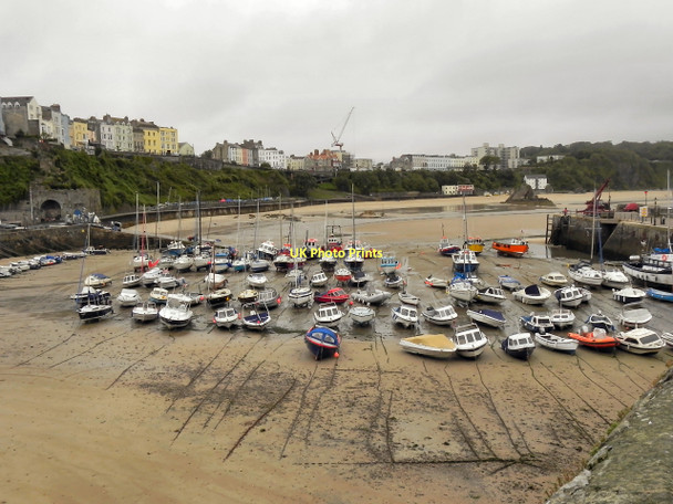 Photo 6"x4" Tenby Harbour Tenby\/Dinbych-y-pysgod c2011