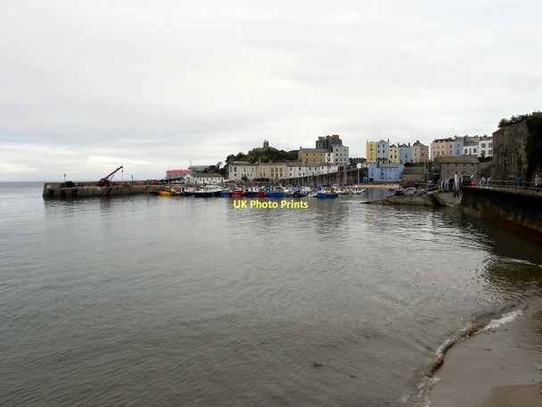 Photo 6"x4" Tenby Harbour Tenby\/Dinbych-y-pysgod c2011
