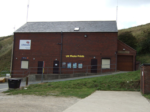 Photo 6"x4" Lifeboat Station, South Landing Flamborough c2011