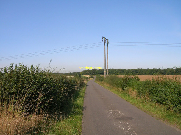 Photo 6"x4" Scorcher Hills Road towards the A1 Burghwallis c2011
