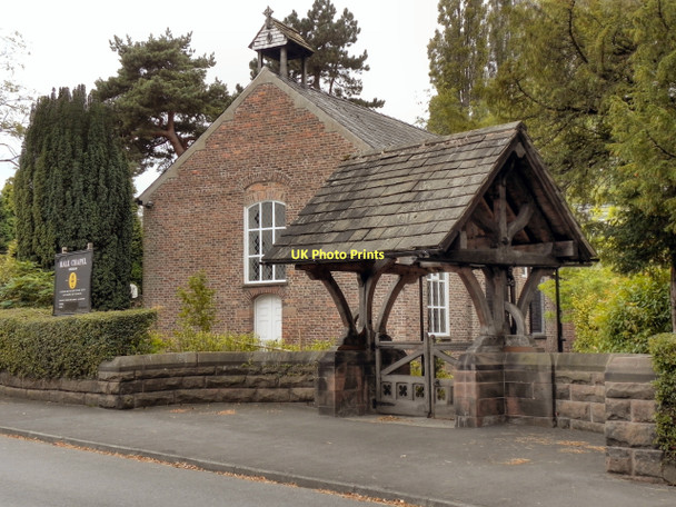 Photo 6"x4" Hale Chapel Hale Barns c2011