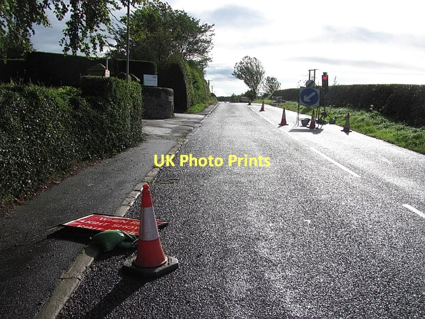 Photo 6"x4" Temporary traffic lights Norham\/NT9047 c2011