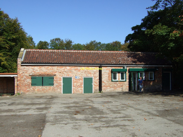 Photo 6"x4" Cafe (closed) and toilets, Danes Dyke Croft c2011