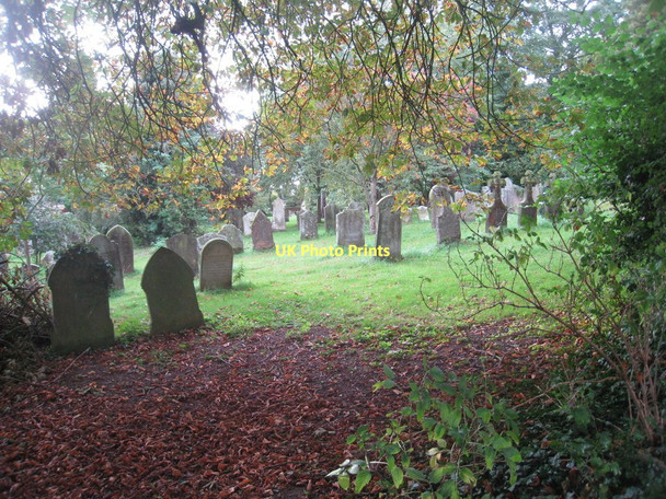 Photo 6"x4" Elsham churchyard Elsham c2011