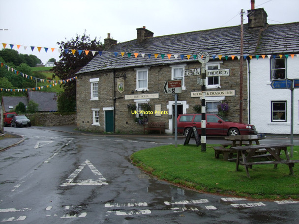 Photo 6"x4" George and Dragon Inn Garrigill c2011