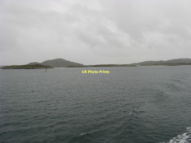 Photo 6"x4" Small islands off Barra \u00c0ird Mhidhinis c2011