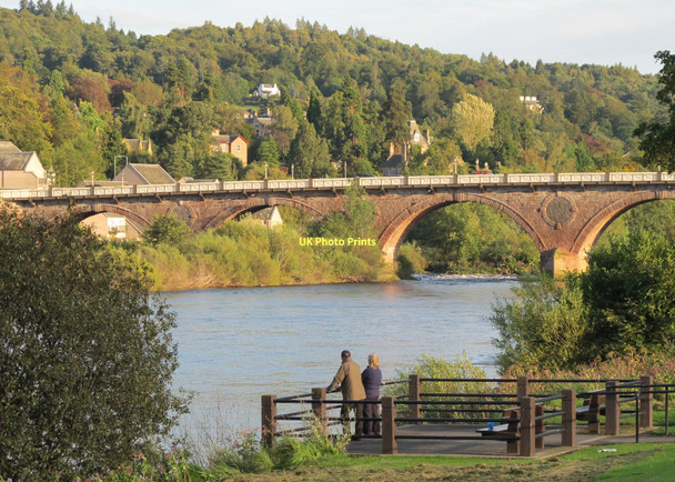 Photo 6"x4" The Old Bridge Perth\/NO1123 c2011