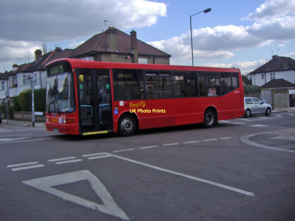 Photo 6"x4" 299 bus on Powys Lane, Palmers Green Friern Barnet c2008