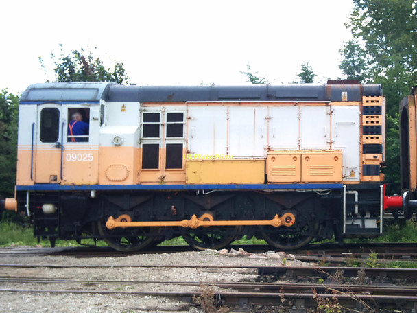 Photo 6"x4" Shepherdswell, East Kent Railway Golgotha c2011