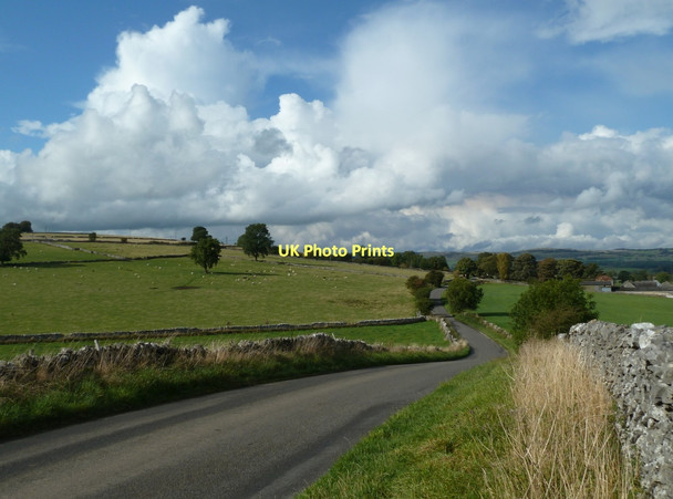 Photo 6"x4" Lane north towards Bakewell Bakewell c2011