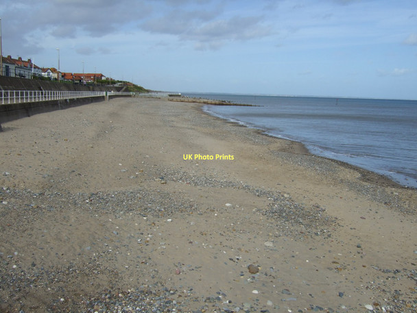 Photo 6"x4" Hornsea Beach looking north Hornsea c2011