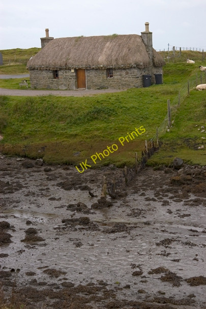 Photo 6"x4" Thatched cottage near Gramasdal Gramasdail c2009